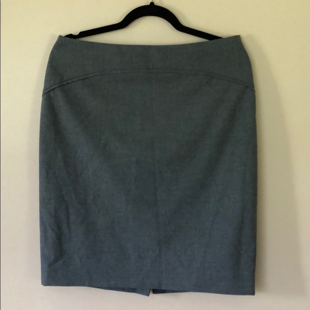 The Limited gray pencil skirt EUC